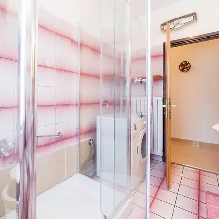 Three-bedroom In Apartment